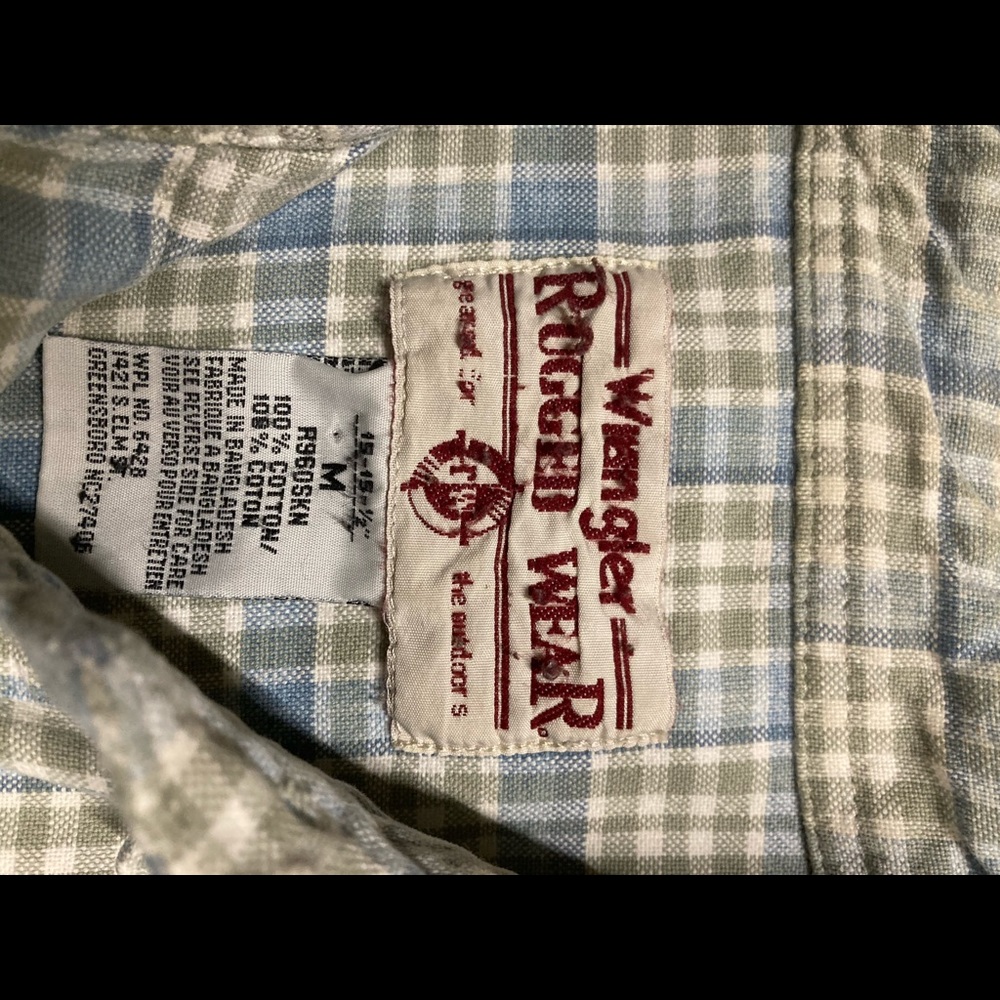 Vintage rugged wear wrangler short sleeve